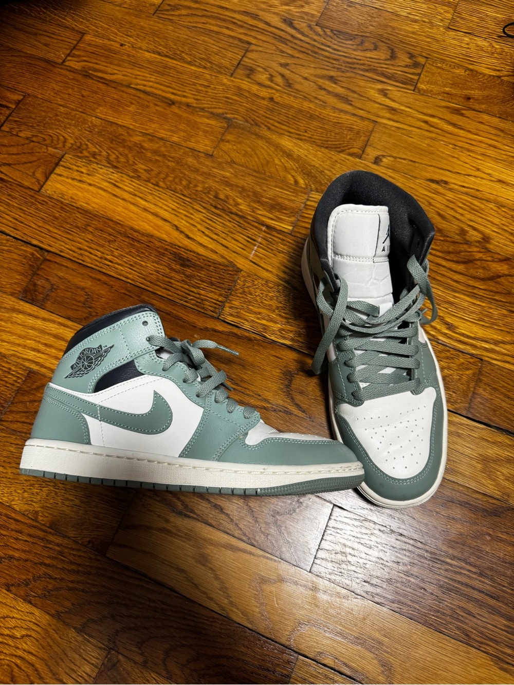 Jordan High-Top Sneaker